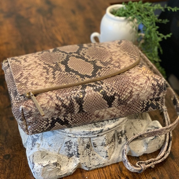 Snake Python And Gold Elaine Turner Crossbody - Picture 3 of 8
